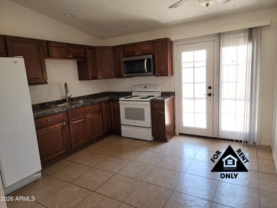 /international/us/3120-n-67th-lane-phoenix-az-110108912642/