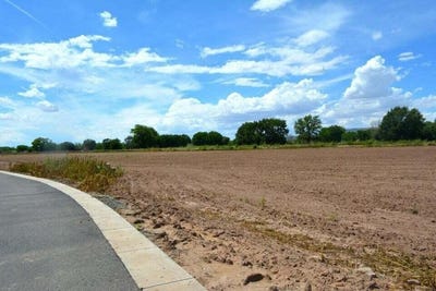 /international/us/6-leibel-court-los-lunas-nm-110101347745/