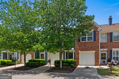 /international/us/6411-silvertide-way-flowery-branch-ga-110107860380/