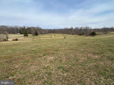 /international/us/amissville-va-110106766217/