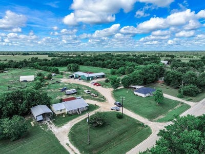 /international/us/803-fm-71-sulphur-springs-tx-110100745020/
