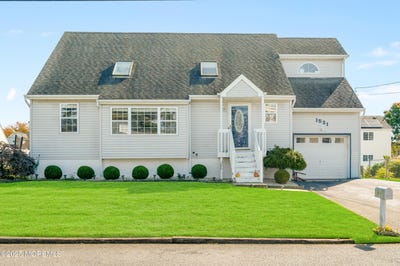 /international/us/1521-neptune-avenue-beachwood-nj-110107266603/