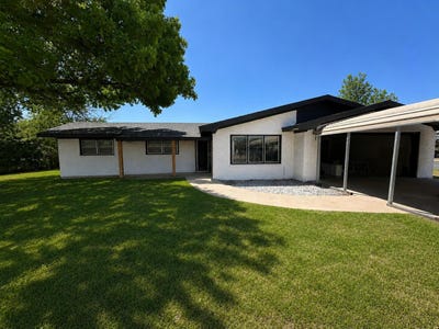 /international/us/1729-w-ave-e-muleshoe-tx-110107827461/