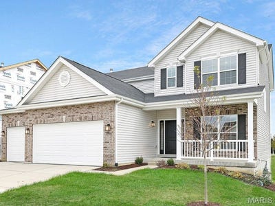 /international/us/18406-boone-ridge-manor-drive-truesdale-mo-110097701106/