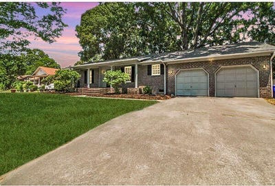 /international/us/8110-dearborne-road-north-charleston-sc-110107657559/