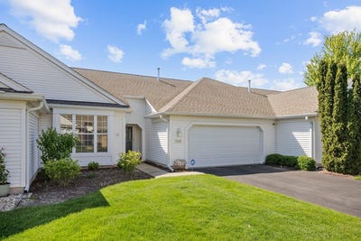 /international/us/11286-bellflower-lane-huntley-il-110107857741/