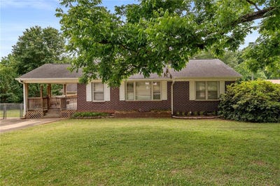 /international/us/222-whiten-road-anderson-sc-110108387619/