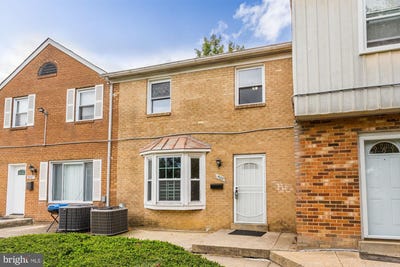 /international/us/1925-addison-road-s-district-heights-md-110108228091/