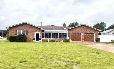 /international/us/821-s-laird-mooreland-ok-110108257937/