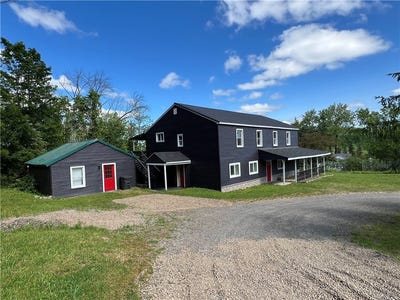 /international/us/1637-county-road-36-norwich-ny-110103982803/