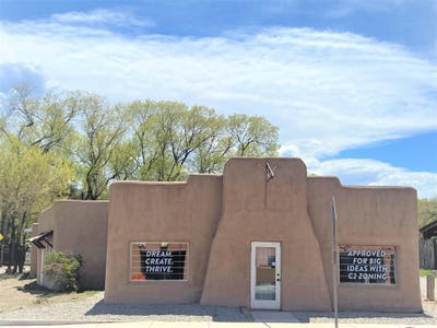 /international/us/313-paseo-del-pueblo-norte-taos-nm-110099133426/?lang=zh-tw