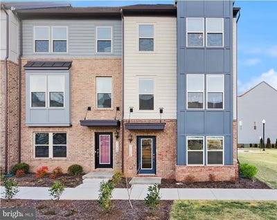 /international/us/2124-glacier-road-herndon-va-110108541915/