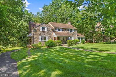 /international/us/103-avonbrook-road-wallingford-pa-110098573569/