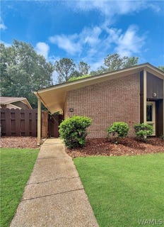 /international/us/3914-watermelon-road-northport-al-110108059529/