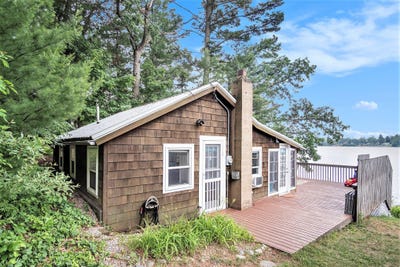 /international/us/12591-sassafras-drive-ne-greenville-mi-110100504763/