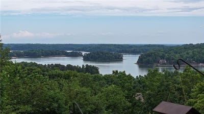 /international/us/3657-mariner-bluff-court-gainesville-ga-110108539116/