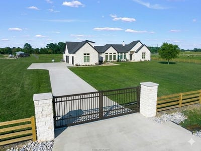 /international/us/13504-hudson-farms-road-franklin-tx-110108500876/
