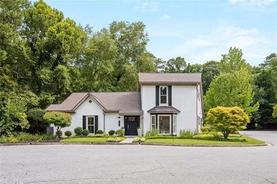 /international/us/2861-dorby-close-ne-brookhaven-ga-110100984639/