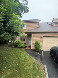 /international/us/75-greenway-close-rye-brook-ny-110109010816/