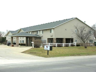 /international/us/1530-main-street-osage-ia-110106730132/
