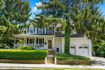 /international/us/81-woodvale-avenue-staten-island-ny-110108983435/
