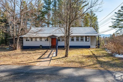 /international/us/34-averyville-lane-lake-placid-ny-110100373295/