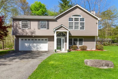 /international/us/4-s-walker-drive-yorktown-heights-ny-110099161110/