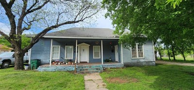 /international/us/301-w-patterson-street-w-eastland-tx-110107338431/