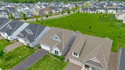 /international/us/2719-jacamar-avenue-ne-saint-michael-mn-110108079410/