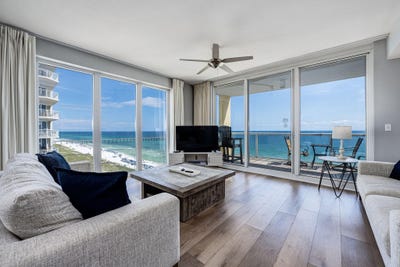 /international/us/8477-gulf-boulevard-navarre-fl-110098318239/