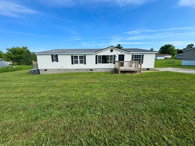 /international/us/100-ringgold-valley-drive-somerset-ky-110101196413/