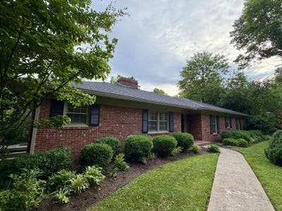 /international/us/742-kirkland-drive-lexington-ky-110108479300/