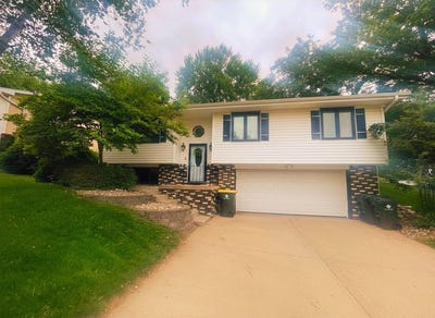 /international/us/3315-s-hennepin-st-sioux-city-ia-110108627587/