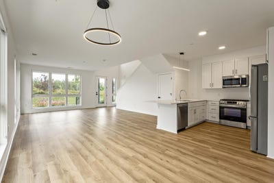 /international/us/9378-s-alder-pl-oak-creek-wi-110107212904/
