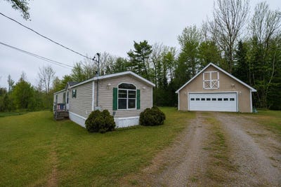 /international/us/19-marston-meadow-road-glenburn-me-110107510156/