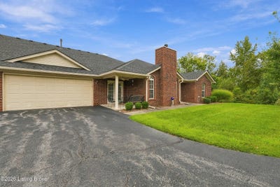/international/us/5222-sand-wood-ln-louisville-ky-110110334378/