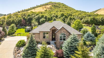 /international/us/1693-s-aspen-way-wellsville-ut-110101370588/?lang=pt