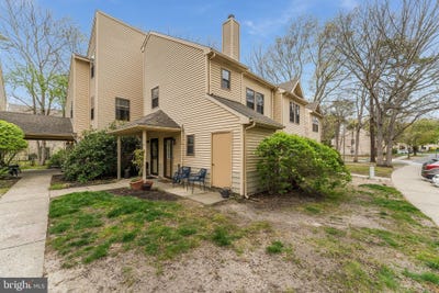 /international/us/32-azalea-circle-jackson-nj-110107687652/