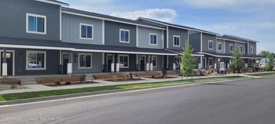 /international/us/755-russell-street-craig-co-110093169038/