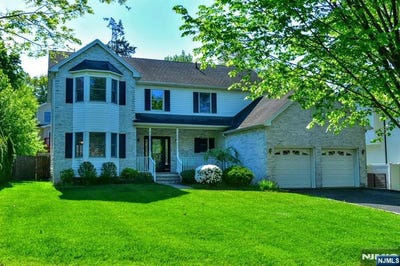 /international/us/540-burlington-street-paramus-nj-110108017533/