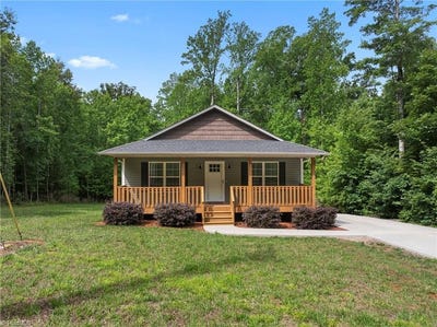 /international/us/247-lake-drive-9-lexington-nc-110108413486/