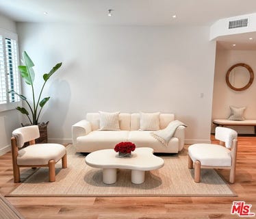 /international/us/1744-butler-ave-west-los-angeles-ca-110108503894/