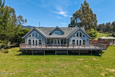 /international/us/43700-creamery-lane-manchester-ca-110107630432/