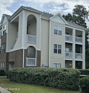 /international/us/4525-sagedale-drive-wilmington-nc-110103779266/