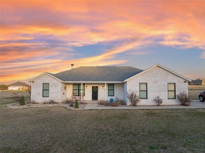 /international/us/335-brazos-w-drive-mineral-wells-tx-110105901431/