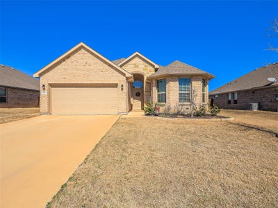 /international/us/1331-madeline-lane-krum-tx-110106007482/