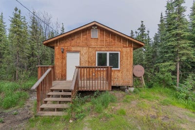 /international/us/1123-farmers-loop-road-fairbanks-ak-110107339731/