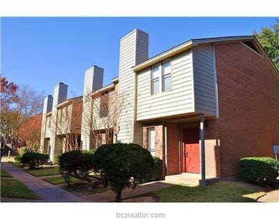 /international/us/1904-dartmouth-college-station-tx-110097200306/