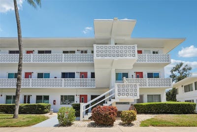 /international/us/11225-82nd-avenue-seminole-fl-110108986618/