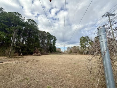 /international/us/125-addison-drive-goose-creek-sc-110106075269/